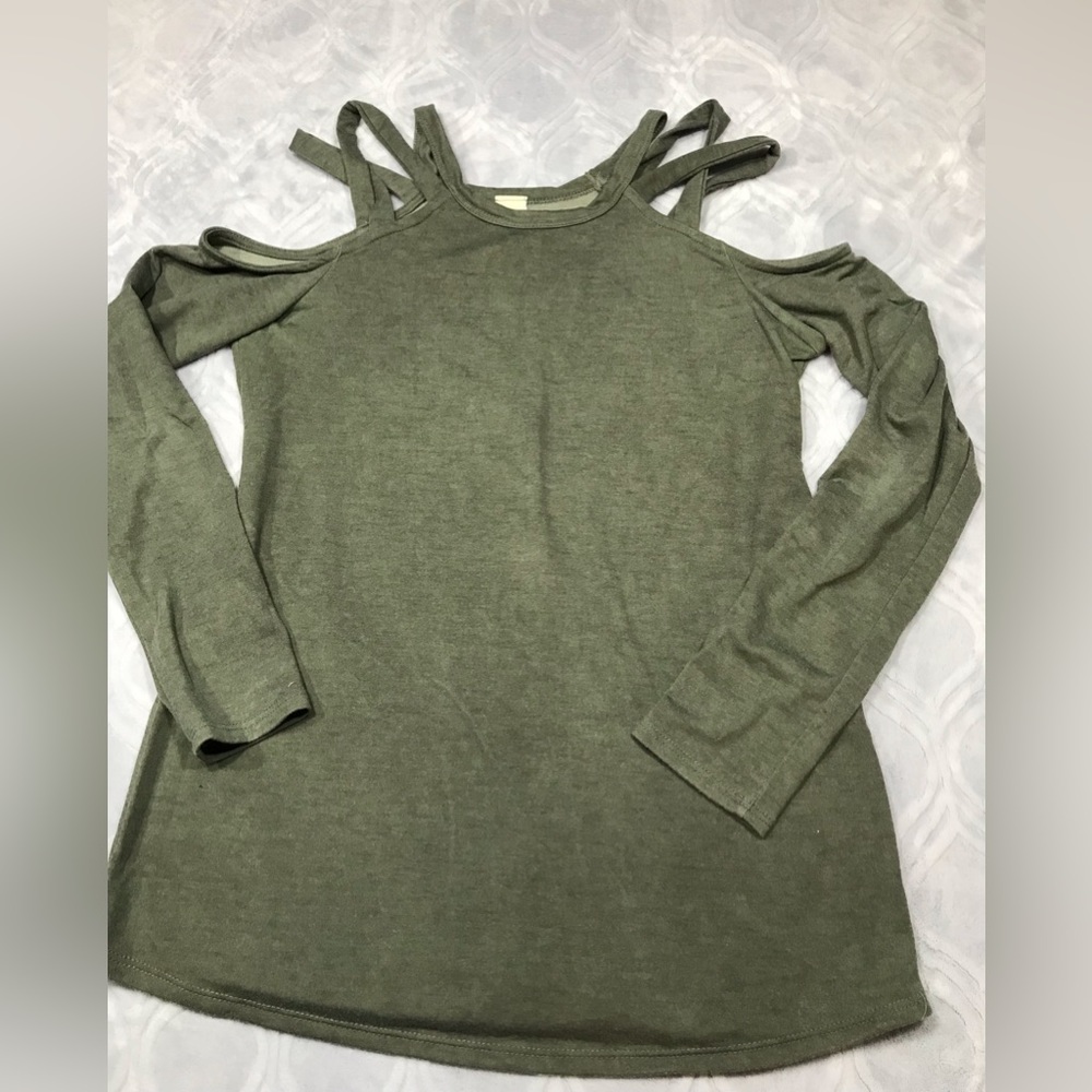 7th Ray boutique crisscross cold shoulder top